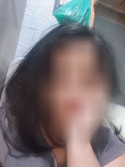 Anjali, 37