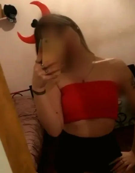 Eilidh, 32