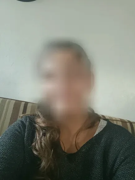 Leyla, 25