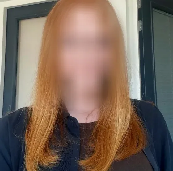 Naomi, 27