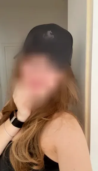 Weronika, 23