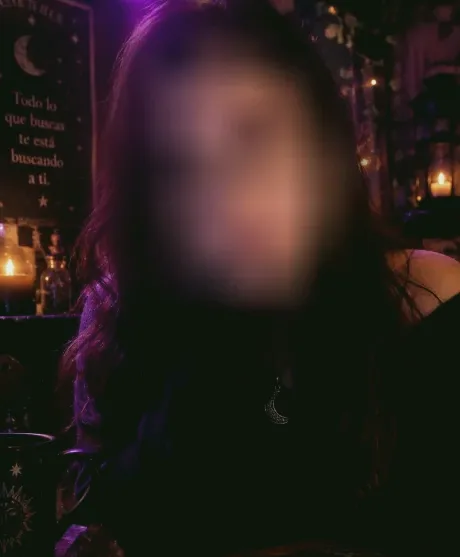 Yasmin, 33